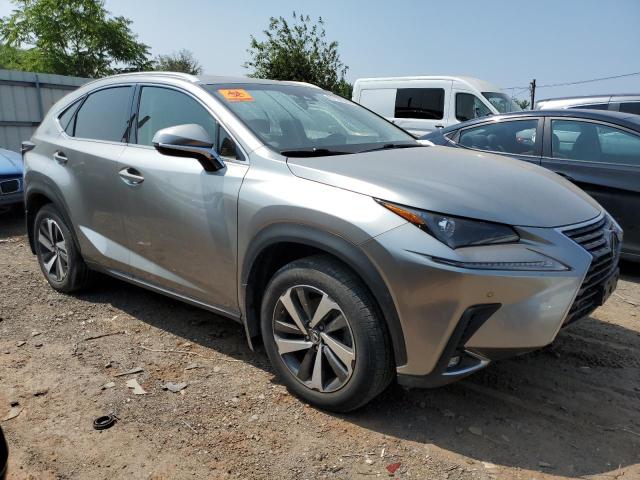 JTJBARBZ4J2164120 - 2018 LEXUS NX 300 BASE ნაცრისფერი ფოტო 4