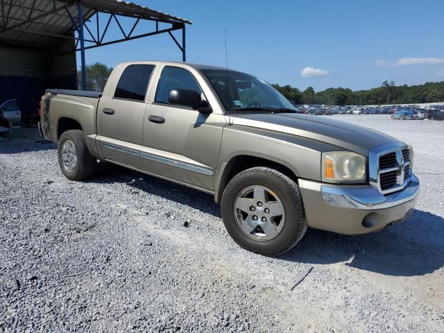 1D7HE58J56S519286 - 2006 DODGE DAKOTA QUAD LARAMIE BEIGE photo 4