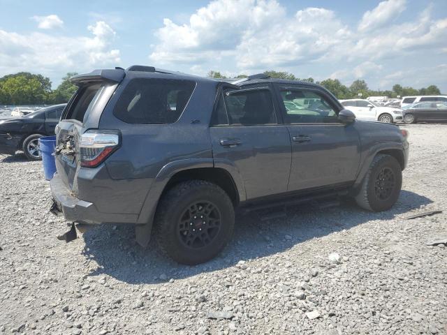 JTEEU5JR2N5253377 - 2022 TOYOTA 4RUNNER SR5 GRAY photo 3