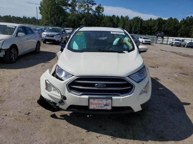 MAJ3S2GEXMC407631 - 2021 FORD ECOSPORT SE WHITE photo 5