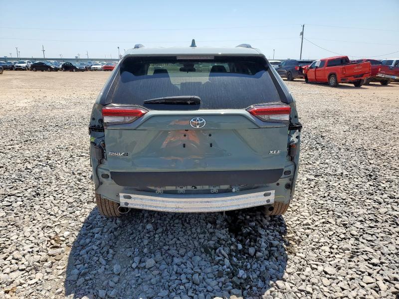 2T3W1RFVXPW265884 - 2023 TOYOTA RAV4 XLE 绿色 照片 6