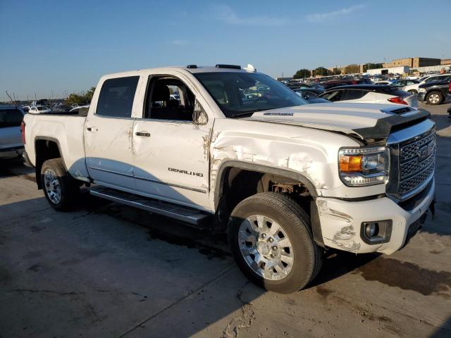 1GT12SEY0KF178404 - 2019 GMC SIERRA K2500 DENALI WHITE photo 4