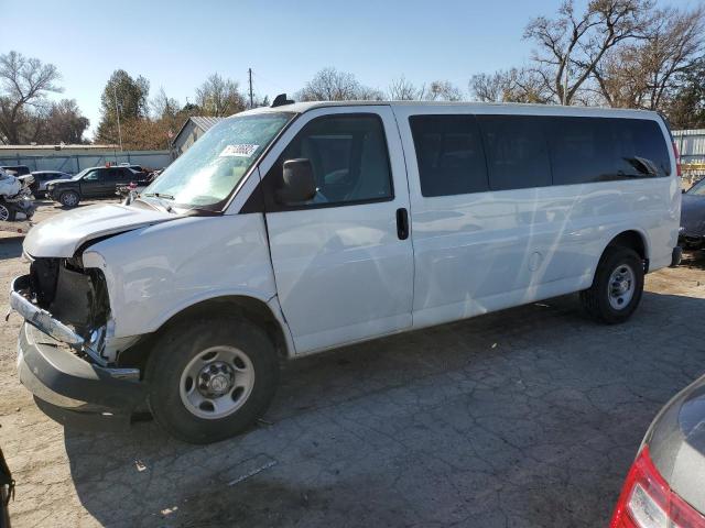 1GAZGPFP8J1181420 - 2018 CHEVROLET EXPRESS G3 LT WHITE photo 1