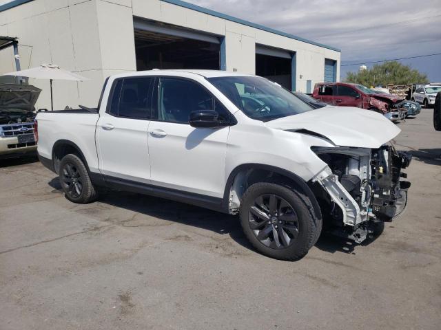 5FPYK3F14MB015470 - 2021 HONDA RIDGELINE SPORT WHITE photo 4