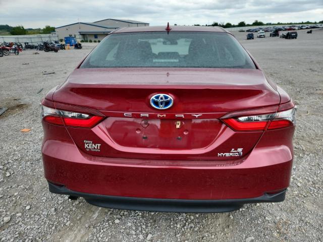 4T1C31AK7NU036340 - 2022 TOYOTA CAMRY LE RED photo 6