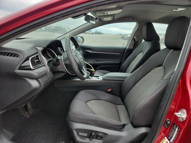 4T1C31AK7NU036340 - 2022 TOYOTA CAMRY LE RED photo 7