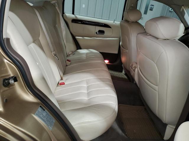 1LNFM81W9WY645090 - 1998 LINCOLN TOWN CAR EXECUTIVE GOLD photo 10