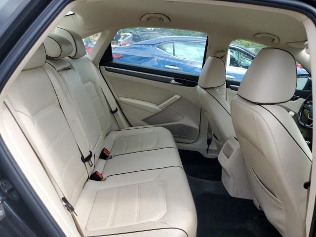 1VWDT7A31HC078269 - 2017 VOLKSWAGEN PASSAT R-LINE Schwarz Foto 10