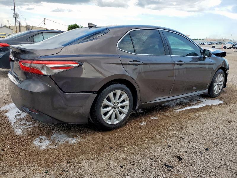 4T1C11AK8LU866120 - 2020 TOYOTA CAMRY LE GRAY photo 3