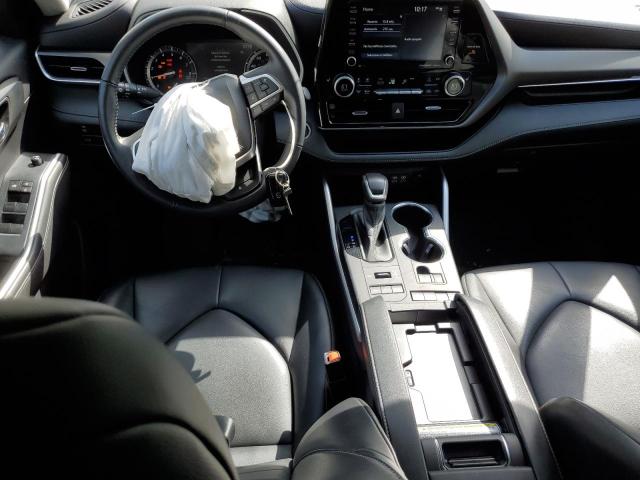 5TDGZRBH0NS597618 - 2022 TOYOTA HIGHLANDER XLE Qara foto 8