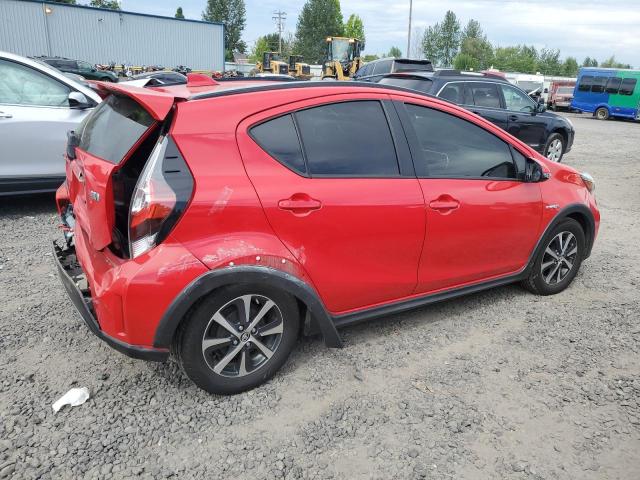 JTDKDTB32J1607373 - 2018 TOYOTA PRIUS C Czerwony zdjęcie 3