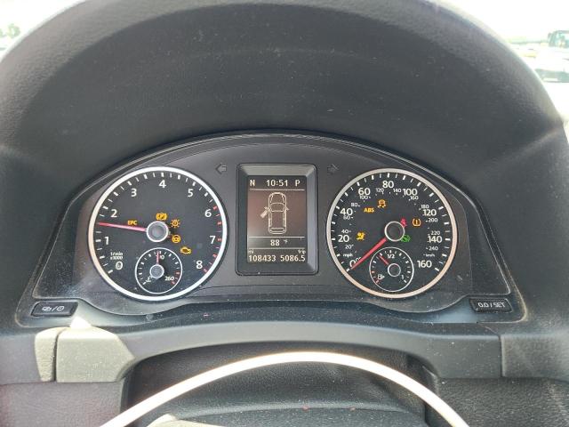 WVGAV3AX9EW575006 - 2014 VOLKSWAGEN TIGUAN S WHITE photo 9