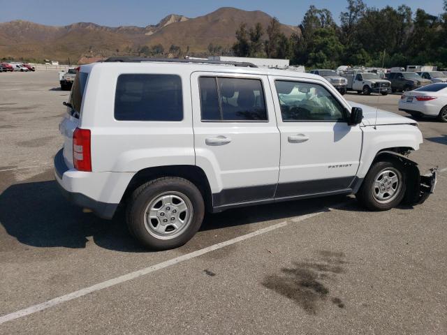 1C4NJRBB5HD141978 - 2017 JEEP PATRIOT SPORT WHITE photo 3