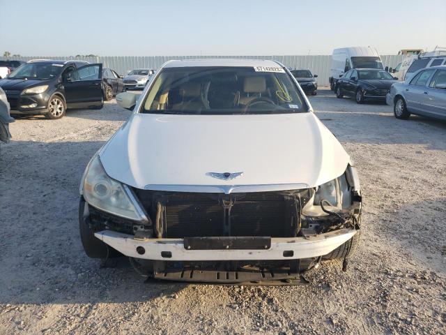 KMHGC46FX9U062208 - 2009 HYUNDAI GENESIS 4.6L WHITE photo 5