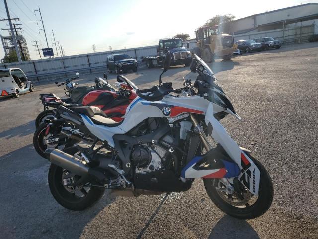 WB10P1306S6L52977 - 2025 BMW S 1000 XR WHITE photo 1
