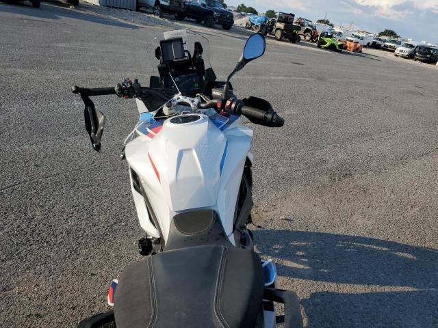 WB10P1306S6L52977 - 2025 BMW S 1000 XR WHITE photo 6