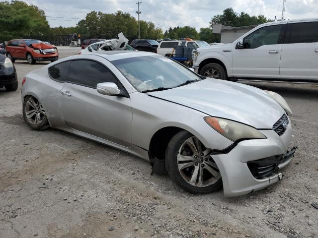 KMHHU6KH8AU003411 - 2010 HYUNDAI GENESIS CO 3.8L SILVER photo 4