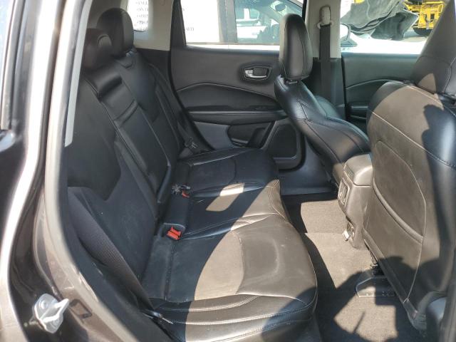 3C4NJDBB2JT394422 - 2018 JEEP COMPASS LATITUDE Graphite photo 11