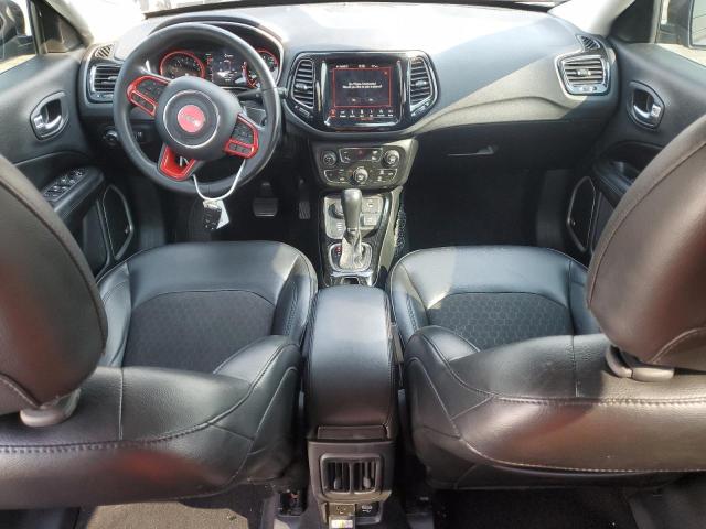 3C4NJDBB2JT394422 - 2018 JEEP COMPASS LATITUDE Graphite photo 8