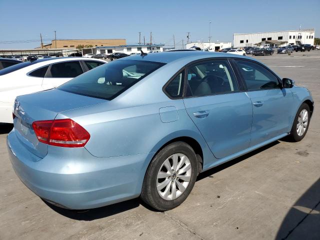 1VWAP7A33DC094944 - 2013 VOLKSWAGEN PASSAT S BLUE photo 3