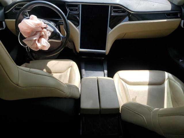 5YJSA1E20GF155794 - 2016 TESLA MODEL S WHITE photo 8