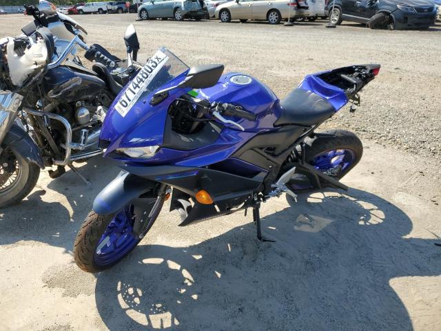 MH3RH18YXPK011362 - 2023 YAMAHA YZFR3 A BLUE photo 2