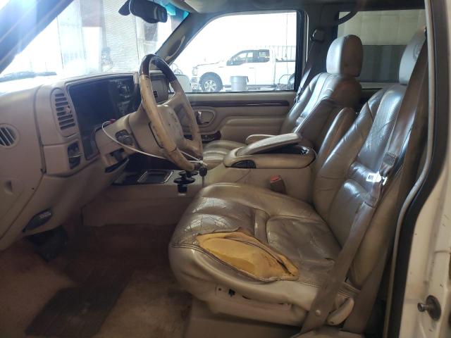 1GYEK13R5YR118997 - 2000 CADILLAC ESCALADE WHITE photo 7