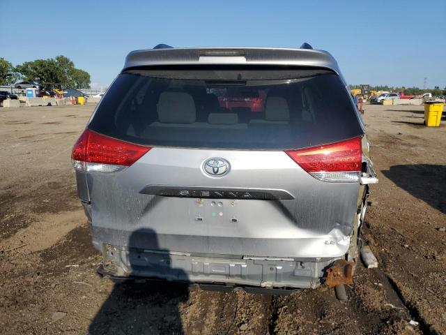 5TDKK3DC1ES414949 - 2014 TOYOTA SIENNA LE SILVER photo 6