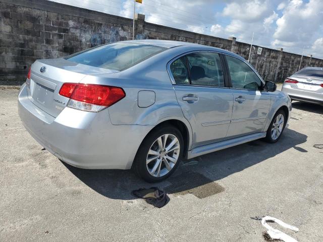 4S3BMBA61E3035017 - 2014 SUBARU LEGACY 2.5I GRAY photo 3