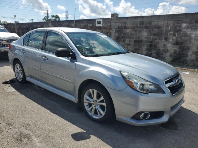 4S3BMBA61E3035017 - 2014 SUBARU LEGACY 2.5I GRAY photo 4