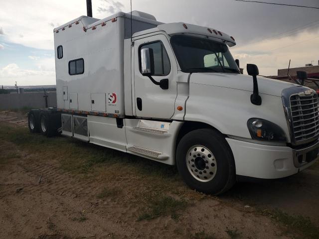 2014 FREIGHTLINER CASCADIA 1, 