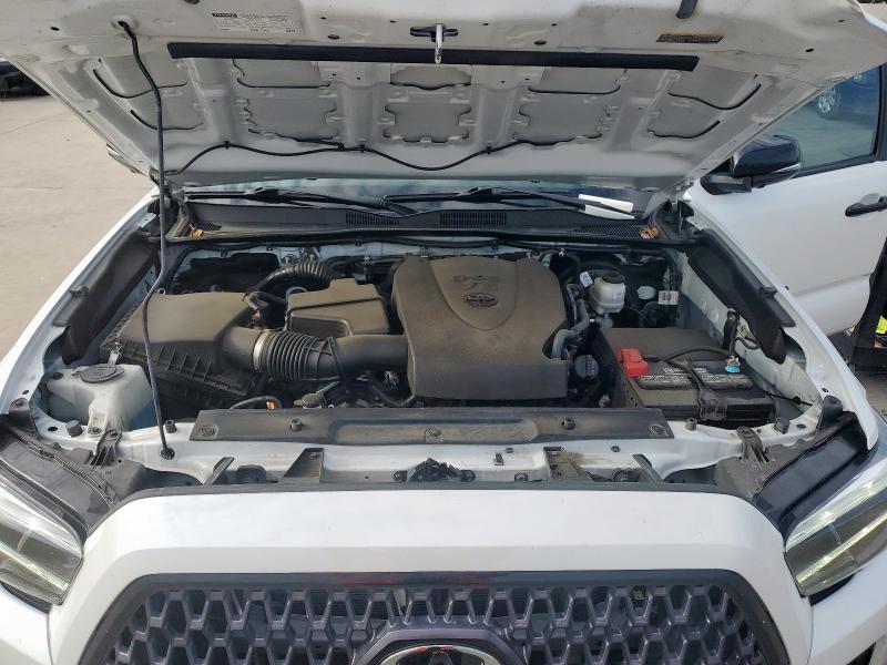 3TYGZ5AN0NT073325 - 2022 TOYOTA TACOMA DOUBLE CAB WHITE photo 11