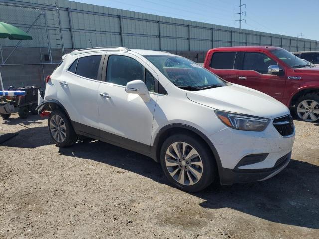 KL4CJASBXKB703704 - 2019 BUICK ENCORE PREFERRED WHITE photo 4