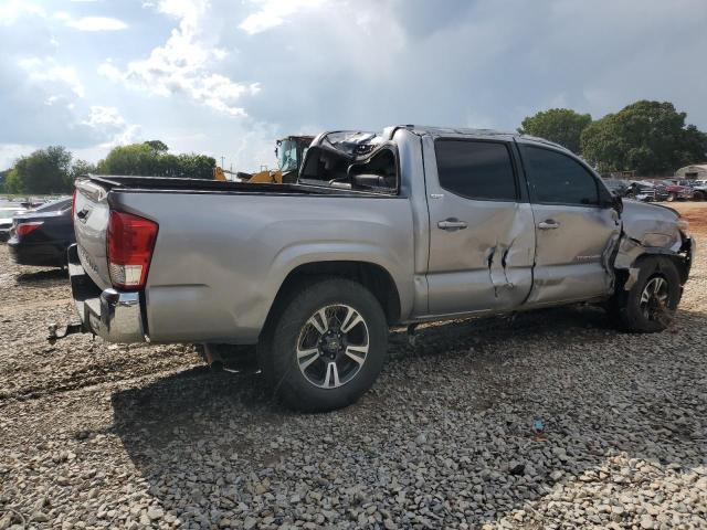 5TFAX5GN7HX084190 - 2017 TOYOTA TACOMA DOUBLE CAB ვერცხლისფერი ფოტო 3