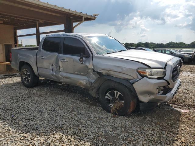 5TFAX5GN7HX084190 - 2017 TOYOTA TACOMA DOUBLE CAB ვერცხლისფერი ფოტო 4