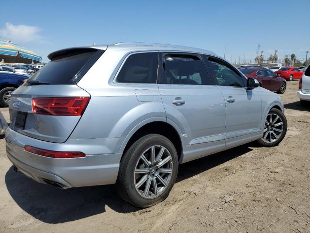 WA1LAAF7XKD022243 - 2019 AUDI Q7 PREMIUM PLUS SILVER photo 3