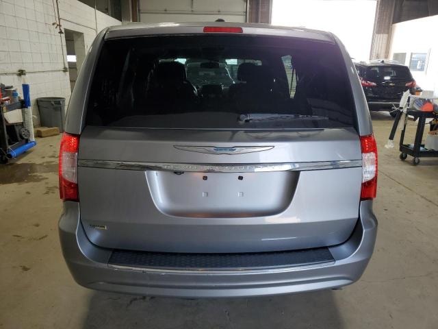 2C4RC1BG6FR654935 - 2015 CHRYSLER TOWN & COU TOURING SILVER photo 6