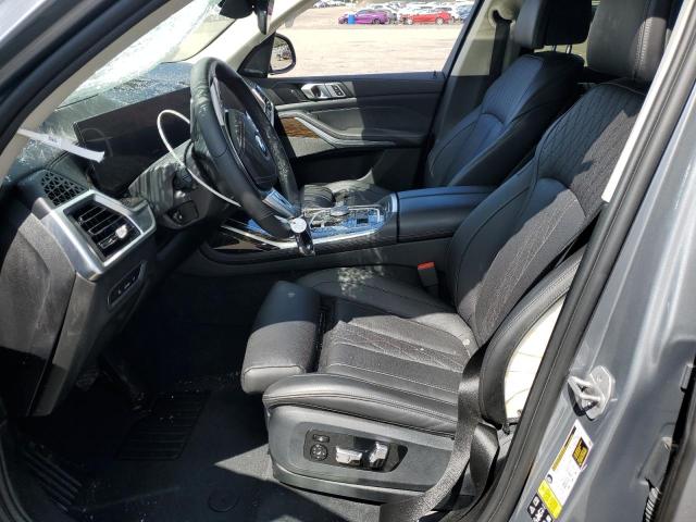 5UX23EM02R9S18763 - 2024 BMW X7 XDRIVE40I GRAY photo 7