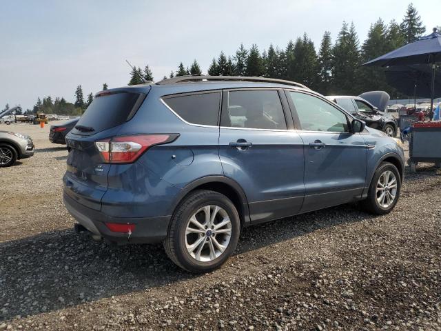 1FMCU0GD9JUB46834 - 2018 FORD ESCAPE SE ლურჯი ფოტო 3