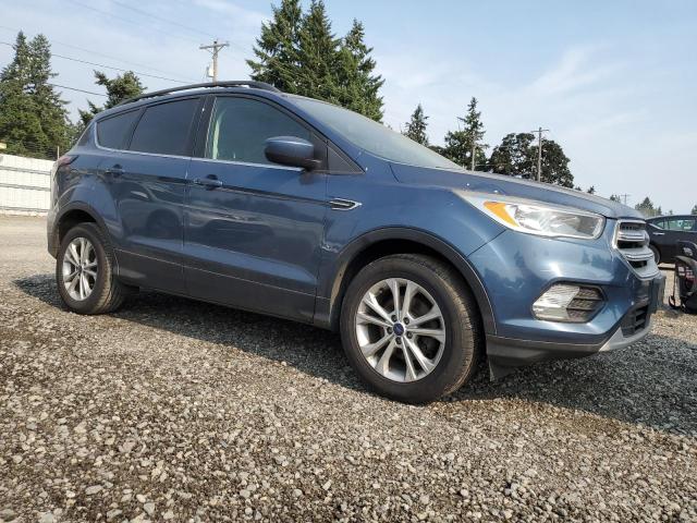 1FMCU0GD9JUB46834 - 2018 FORD ESCAPE SE ლურჯი ფოტო 4