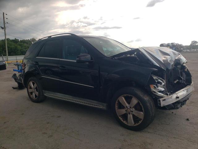 4JGBB8GB9BA660491 - 2011 MERZ ML 350 4MATIC Negro foto 4