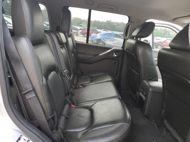 5N1AR1NB6CC630372 - 2012 NISSAN PATHFINDER S 银色 照片 11