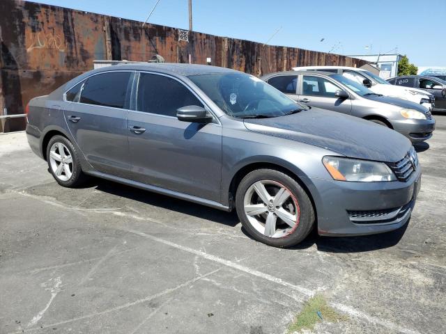 1VWBP7A34DC097291 - 2013 VOLKSWAGEN PASSAT SE GRAY photo 4