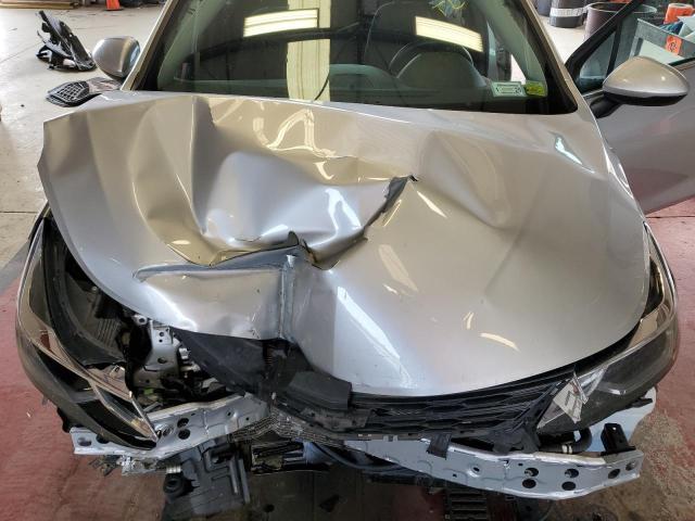 3G1BE6SM1JS649192 - 2018 CHEVROLET CRUZE LT SILVER photo 11