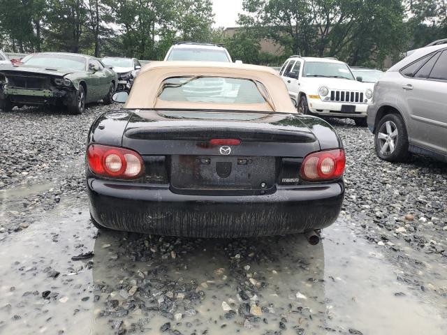 JM1NB353810205202 - 2001 MAZDA MX-5 MIATA BASE BLACK photo 6