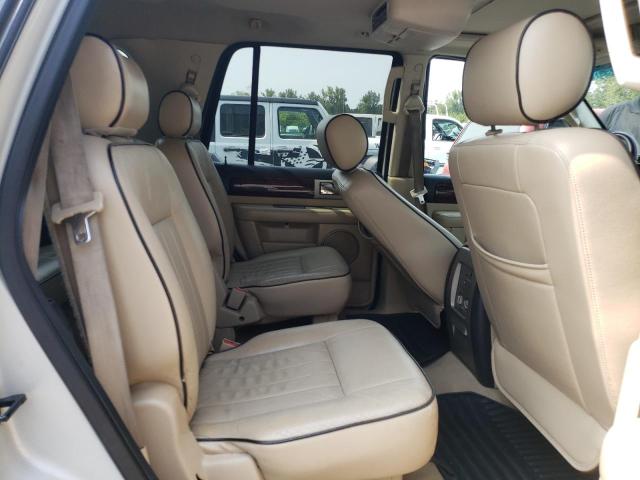 5LMFU275X6LJ02773 - 2006 LINCOLN NAVIGATOR 白色 照片 10