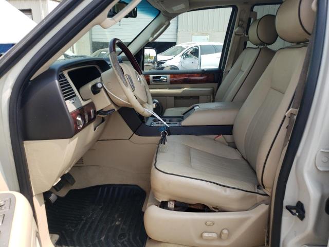 5LMFU275X6LJ02773 - 2006 LINCOLN NAVIGATOR 白色 照片 7