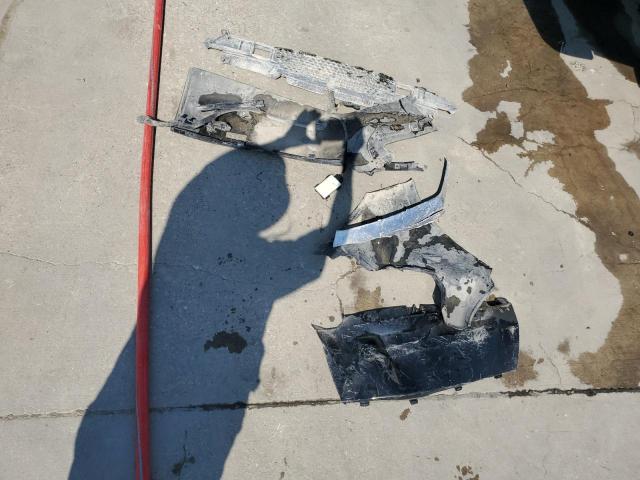 5TFJU4GN6DX040811 - 2013 TOYOTA TACOMA DOUBLE CAB PRERUNNER WHITE photo 12