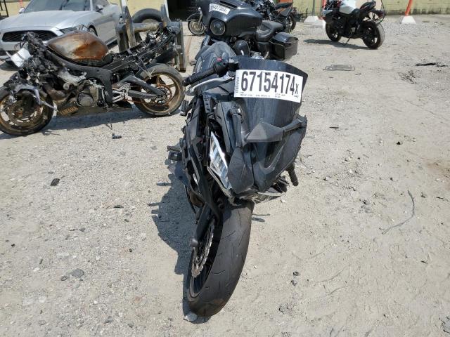 ML5EXER12PDA90214 - 2023 KAWASAKI EX650 R Сұр фото 2