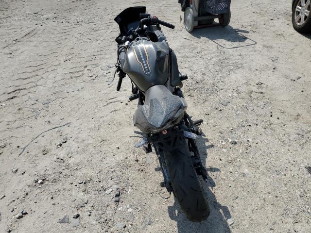 ML5EXER12PDA90214 - 2023 KAWASAKI EX650 R Сұр фото 6